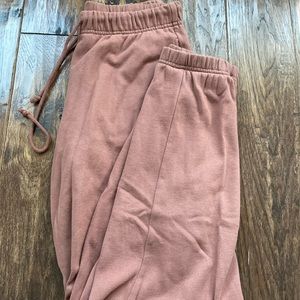 AEROPOSTALE joggers